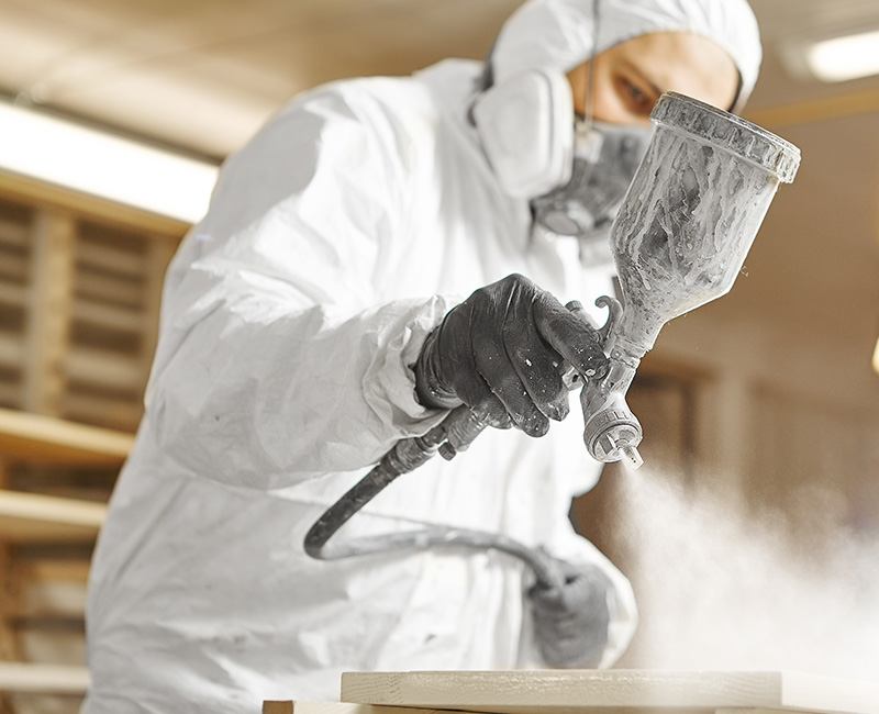 logo of Straight Up Diamond Ltd featuring safety oriented graphic design and a safety message related to quality and safety services